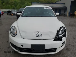 2014 Volkswagen Beetle 2.5L w/Sun with VIN 3VWJP7AT9EM602575, listed as a Copart auction lot 55383965 with 130,525 mi miles and Salvage Title. Bid and sale history available at DreamBid. Image 5.