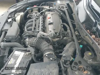 2011 Honda Accord EX z VIN 1HGCP2F78BA045470, wystawiony jako IAAI lot #42389464 z przebiegiem 118 045 mil mil oraz . Historia ofert i sprzedaży dostępna na DreamBid. Obrazek 19.