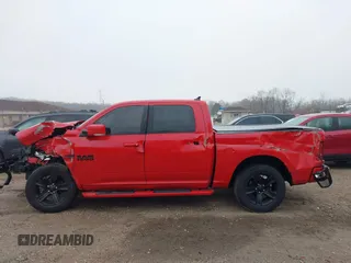 2018 Ram 1500 Sport z VIN 1C6RR7MT1JS161612, wystawiony jako IAAI lot #40943059 z przebiegiem Nie podano mil oraz . Historia ofert i sprzedaży dostępna na DreamBid. Obrazek 15.