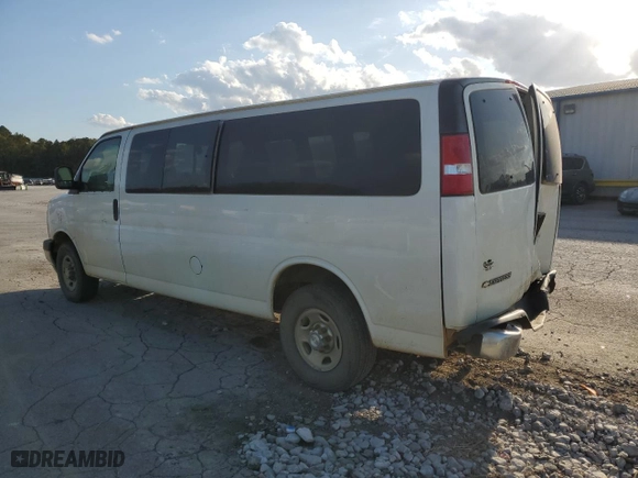 2017 Chevrolet Express Passenger LT with VIN 1GAZGPFG1H1337744, listed as a Copart auction lot 78469324 with 206,575 mi miles and Salvage Title. Bid and sale history available at carsss.com. Image 2.