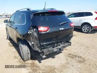 2017 Jeep Cherokee Limited with VIN 1C4PJLDB3HW523076, listed as a IAAI auction lot 41612129 with 94,970 mi miles. Bid and sale history available at carsss.com. Image 6.