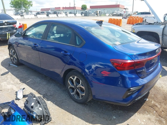 2021 Kia Forte LXS with VIN 3KPF24ADXME344784, listed as a IAAI auction lot 42253167 with 31,758 mi miles and . Bid and sale history available at DreamBid. Image 3.
