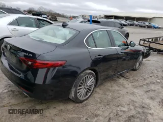 2017 Alfa Romeo Giulia Ti with VIN ZARFAECNXH7538824, listed as a Copart auction lot 39100883 with 64,771 mi miles. Bid and sale history available at carsss.com. Image 3.