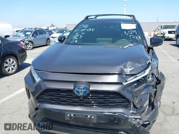 2024 Toyota RAV4 Hybrid XSE with VIN JTME6RFV0RJ041313, listed as a IAAI auction lot 42283581 with 25,096 mi miles and . Bid and sale history available at DreamBid. Image 12.