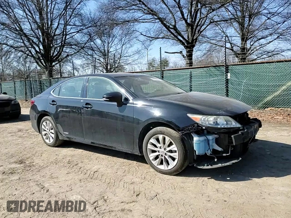 2013 Lexus ES 300h z VIN JTHBW1GGXD2024475, wystawiony jako Copart lot #44992235 z przebiegiem 182 614 mil mil oraz Szkody całkowita. Historia ofert i sprzedaży dostępna na DreamBid. Obrazek 11.