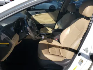 2012 Hyundai Sonata Hybrid z VIN KMHEC4A41CA035615, wystawiony jako Copart lot #57232455 z przebiegiem 177 688 mil mil oraz Szkoda całkowita • Salvage title. Historia ofert i sprzedaży dostępna na DreamBid. Obrazek 7.