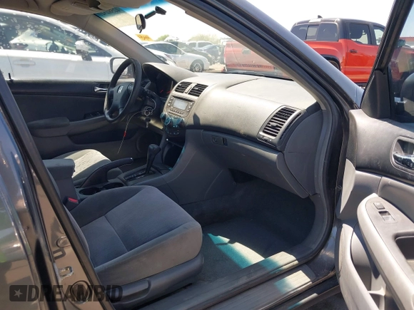 2004 Honda Accord LX with VIN 1HGCM56324A147017, listed as a IAAI auction lot 42582327 with 165,823 mi miles and . Bid and sale history available at DreamBid. Image 5.