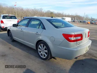2008 Lincoln MKZ with VIN 3LNHM28T48R634730, listed as a IAAI auction lot 41659769 with 100,251 mi miles. Bid and sale history available at carsss.com. Image 3.
