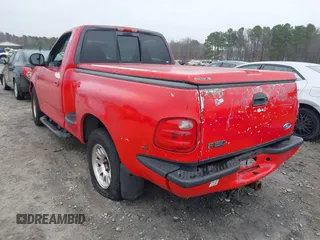 2001 Ford F-150 с VIN 2FTRF07W21CA33768, выставлен на аукционе IAAI как лот 41508712 с пробегом Не указан миль и . История ставок и продаж доступна на DreamBid. Изображение 3.
