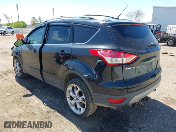 2013 Ford Escape Titanium with VIN 1FMCU0J91DUA51791, listed as a IAAI auction lot 39066929 with 193,451 mi miles. Bid and sale history available at carsss.com. Image 3.