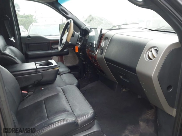 2007 Ford F-150 XLT with VIN 1FTPW14V27FB58193, listed as a IAAI auction lot 41869449 with 131,595 mi miles. Bid and sale history available at carsss.com. Image 5.