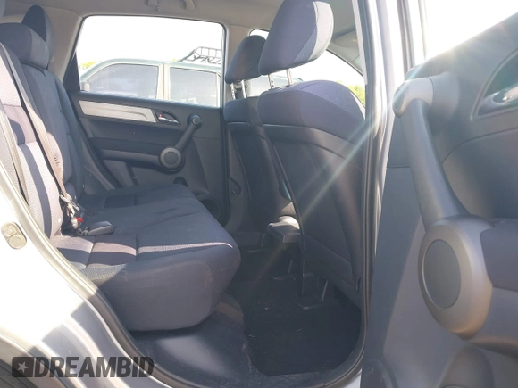 2010 Honda CR-V LX with VIN 3CZRE3H36AG702582, listed as a IAAI auction lot 42821101 with 271,156 mi miles and . Bid and sale history available at DreamBid. Image 8.