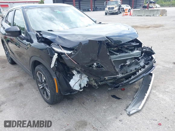 2023 Mitsubishi Eclipse Cross SE z VIN JA4ATWAA4PZ023125, wystawiony jako IAAI lot #42098853 z przebiegiem 15 511 mil mil oraz . Historia ofert i sprzedaży dostępna na DreamBid. Obrazek 6.