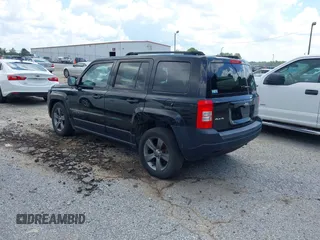 2015 Jeep Patriot High Altitude с VIN 1C4NJRFB7FD176142, выставлен на аукционе IAAI как лот 42720889 с пробегом 173 399 миль миль и . История ставок и продаж доступна на DreamBid. Изображение 3.