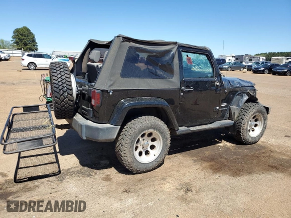 2007 Jeep Wrangler Sahara z VIN 1J4FA54177L183617, wystawiony jako Copart lot #49660785 z przebiegiem 178 846 mil mil oraz Szkoda całkowita • Salvage title. Historia ofert i sprzedaży dostępna na DreamBid. Obrazek 3.