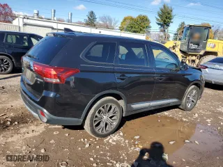 2018 Mitsubishi Outlander SE with VIN JA4AD3A36JZ065333, listed as a Copart auction lot 45529575 with 74,624 mi miles and Clean Title. Bid and sale history available at carsss.com. Image 3.
