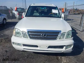 2005 Lexus LX 470 with VIN JTJHT00W653551986, listed as a IAAI auction lot 41575221 with 166,287 mi miles. Bid and sale history available at carsss.com. Image 6.