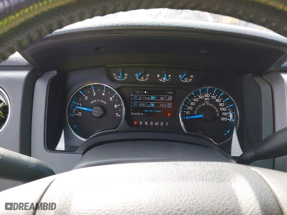 2013 Ford F-150 XL with VIN 1FTFW1CF1DKE27969, listed as a IAAI auction lot 41860397 with 194,938 mi miles. Bid and sale history available at carsss.com. Image 7.