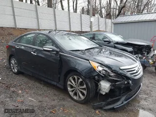 2014 Hyundai Sonata SE with VIN 5NPEC4AC9EH844156, listed as a IAAI auction lot 41719950 with 55,304 mi miles. Bid and sale history available at carsss.com. Image 1.