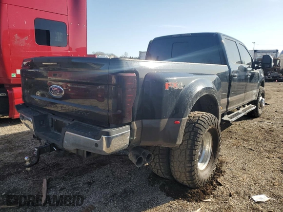 2017 Ford F-350 Lariat with VIN 1FT8W3DT7HEB44652, listed as a Copart auction lot 65071615 with 55,544 mi miles and Salvage title. Bid and sale history available at DreamBid. Image 3.