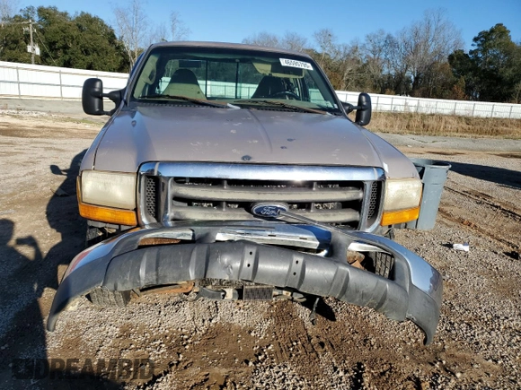 1999 Ford F-250 XL with VIN 1FTNX20F9XEE66766, listed as a Copart auction lot 46595795 with 571,503 mi miles and Salvage title. Bid and sale history available at DreamBid. Image 5.