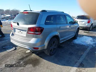 2018 Dodge Journey Crossroad with VIN 3C4PDDGG2JT499143, listed as a IAAI auction lot 41311128 with 73,161 mi miles and . Bid and sale history available at DreamBid. Image 4.