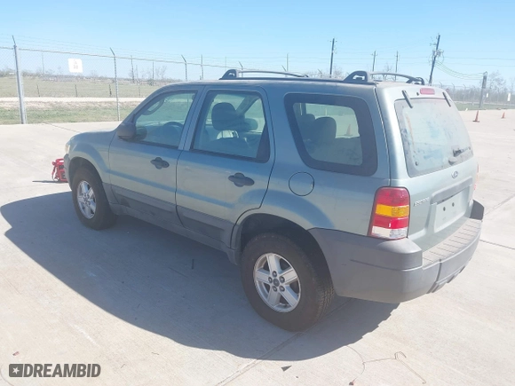 2007 Ford Escape XLS with VIN 1FMYU92Z77KB08603, listed as a IAAI auction lot 41858410 with 144,830 mi miles. Bid and sale history available at carsss.com. Image 3.