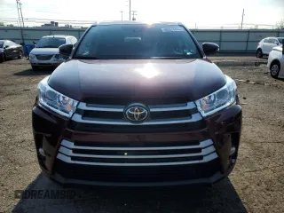 2019 Toyota Highlander SE with VIN 5TDJZRFH3KS983784, listed as a Copart auction lot 62874465 with 56,151 mi miles and Salvage title. Bid and sale history available at DreamBid. Image 5.
