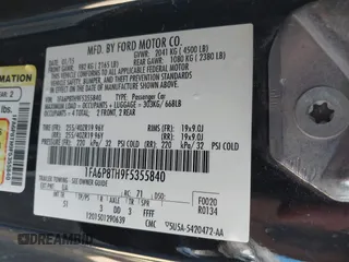 2015 Ford Mustang EcoBoost z VIN 1FA6P8TH9F5355840, wystawiony jako IAAI lot #42552910 z przebiegiem 96 422 mil mil oraz . Historia ofert i sprzedaży dostępna na DreamBid. Obrazek 9.