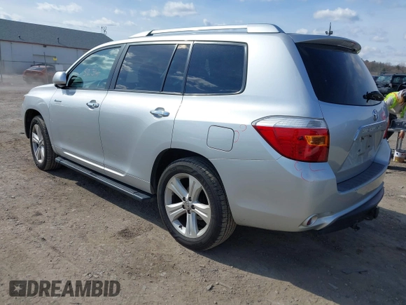 2010 Toyota Highlander Limited with VIN 5TDDK3EH3AS030488, listed as a IAAI auction lot 41695234 with 204,046 mi miles and . Bid and sale history available at DreamBid. Image 3.
