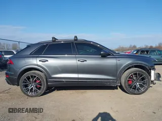 2021 Audi Q8 Premium Plus z VIN WA1EVAF14MD014781, wystawiony jako IAAI lot #42080085 z przebiegiem 53 171 mil mil oraz . Historia ofert i sprzedaży dostępna na DreamBid. Obrazek 14.