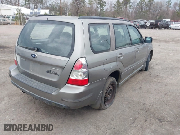 2006 Subaru Forester 2.5 X w/Premium Pkg with VIN JF1SG656X6H705960, listed as a IAAI auction lot 41872470 with 228,095 mi miles. Bid and sale history available at carsss.com. Image 4.