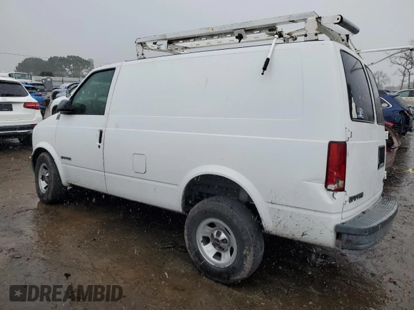 2001 GMC Safari Cargo with VIN 1GTDM19W91B504197, listed as a Copart auction lot 43786285 with 150,593 mi miles and Salvage Title. Bid and sale history available at carsss.com. Image 2.