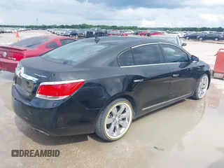 2012 Buick LaCrosse Leather z VIN 1G4GC5E3XCF305959, wystawiony jako IAAI lot #42240150 z przebiegiem 178 179 mil mil oraz . Historia ofert i sprzedaży dostępna na DreamBid. Obrazek 4.
