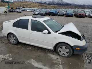2000 Volkswagen Jetta GLS with VIN 3VWSA29M8YM080760, listed as a Copart auction lot 48217405 with Not provided miles and Salvage title. Bid and sale history available at DreamBid. Image 4.