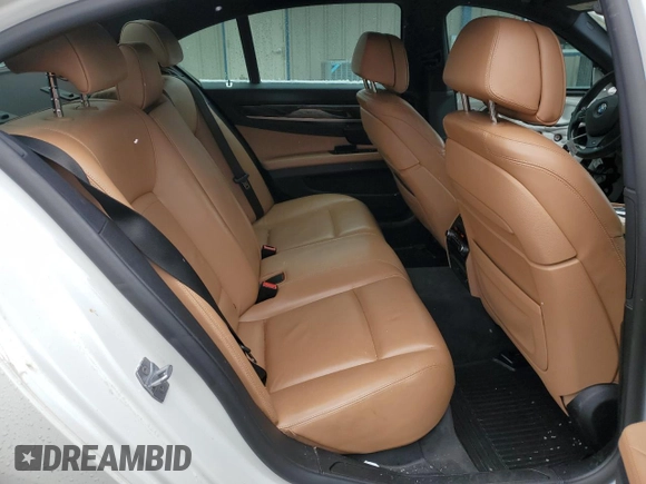 2013 BMW 7 Series 750i xDrive z VIN WBAYB6C56DD223727, wystawiony jako Copart lot #45298235 z przebiegiem 113 635 mil mil oraz Szkoda całkowita • Salvage title. Historia ofert i sprzedaży dostępna na DreamBid. Obrazek 10.