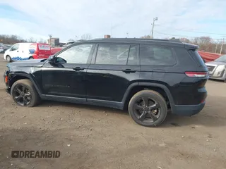 2022 Jeep Grand Cherokee Altitude z VIN 1C4RJKAG1N8524858, wystawiony jako IAAI lot #40883507 z przebiegiem 19 703 mil mil oraz . Historia ofert i sprzedaży dostępna na DreamBid. Obrazek 14.