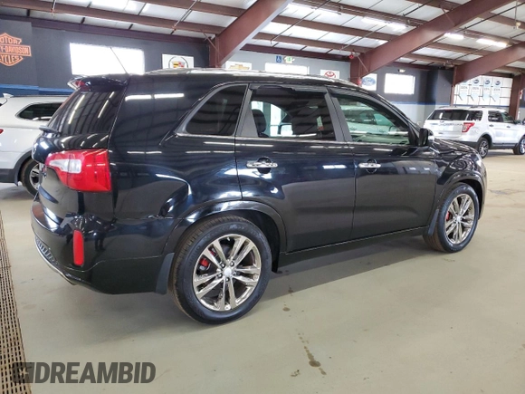 2014 Kia Sorento SX with VIN 5XYKWDA74EG437110, listed as a Copart auction lot 53505365 with 124,552 mi miles and Clean Title. Bid and sale history available at carsss.com. Image 3.