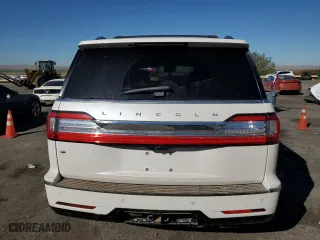 2019 Lincoln Navigator L Reserve with VIN 5LMJJ3LT2KEL14398, listed as a Copart auction lot 77455714 with 0 mi miles and Salvage Title. Bid and sale history available at carsss.com. Image 6.