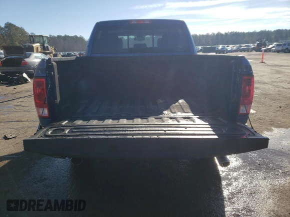 2017 Ram 1500 Big Horn z VIN 3C6RR7LT9HG696402, wystawiony jako Copart lot #42123695 z przebiegiem 128 749 mil mil oraz Szkoda całkowita • Salvage title. Historia ofert i sprzedaży dostępna na DreamBid. Obrazek 6.