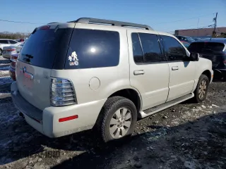 2006 Mercury Mountaineer Luxury with VIN 4M2EU47E56UJ23887, listed as a Copart auction lot 88652355 with 176,196 mi miles and Salvage Title. Bid and sale history available at carsss.com. Image 3.