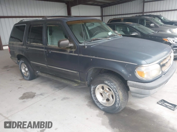1998 Ford Explorer XL z VIN 1FMZU34X8WUC69252, wystawiony jako IAAI lot #42308913 z przebiegiem 140 858 mil mil oraz . Historia ofert i sprzedaży dostępna na DreamBid. Obrazek 1.