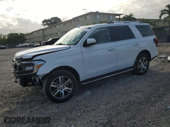 2022 Ford Expedition Limited with VIN 1FMJU1KT6NEA65222, listed as a Copart auction lot 45297205 with 38,423 mi miles and Clean Title. Bid and sale history available at carsss.com. Image 1.