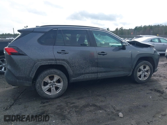 2019 Toyota RAV4 LE with VIN 2T3G1RFV1KC035746, listed as a IAAI auction lot 41955953 with 138,259 mi miles and . Bid and sale history available at DreamBid. Image 13.