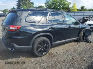 2025 Honda Pilot Black Edition with VIN 5FNYG1H98SB007175, listed as a Copart auction lot 62543534 with 1,974 mi miles and Salvage Title. Bid and sale history available at carsss.com. Image 3.