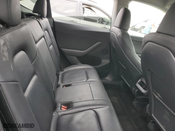 2024 Tesla Model Y Long Range with VIN 7SAYGDEE4RF024829, listed as a Copart auction lot 47305965 with 74,317 mi miles and Salvage Title. Bid and sale history available at carsss.com. Image 11.