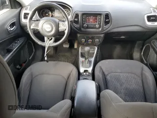 2017 Jeep Compass Sport z VIN 3C4NJCAB3HT652548, wystawiony jako Copart lot #55125455 z przebiegiem 146 302 mil mil oraz Szkoda całkowita • Salvage title. Historia ofert i sprzedaży dostępna na DreamBid. Obrazek 8.