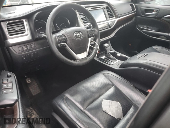 2015 Toyota Highlander Hybrid Limited with VIN 5TDDCRFH8FS009464, listed as a Copart auction lot 68091364 with 209,797 mi miles and Salvage Title. Bid and sale history available at carsss.com. Image 8.