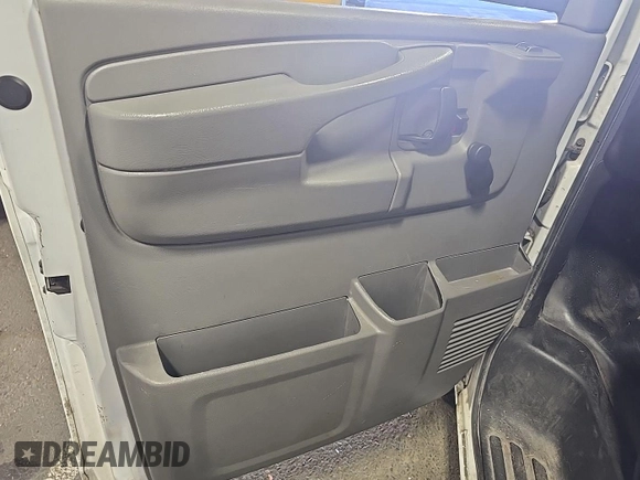 2014 Chevrolet Express Cargo with VIN 1GCSGAFX6E1154194, listed as a IAAI auction lot 42792703 with 218,055 mi miles and . Bid and sale history available at DreamBid. Image 11.