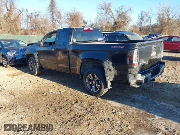 2019 Chevrolet Colorado 4WD Work Truck z VIN 1GCHTBEN9K1226626, wystawiony jako IAAI lot #41411416 z przebiegiem 56 819 mil mil oraz . Historia ofert i sprzedaży dostępna na DreamBid. Obrazek 3.